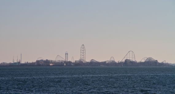 Cedar_Point_across_bay_in_winter.jpg