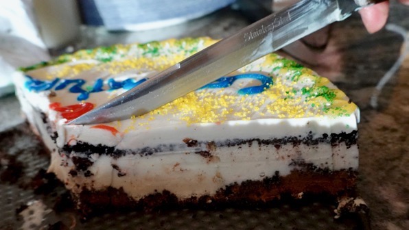 Icecream cake cut