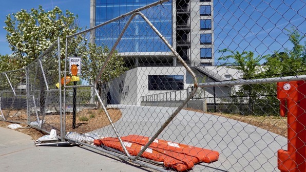 Kroger fenced