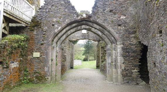 Restormel castle gate