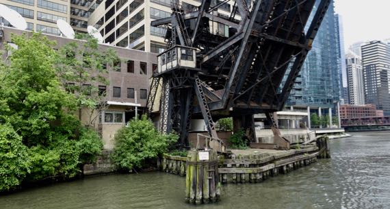 Bascule bridge business end