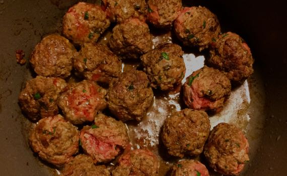 Meatballs browning