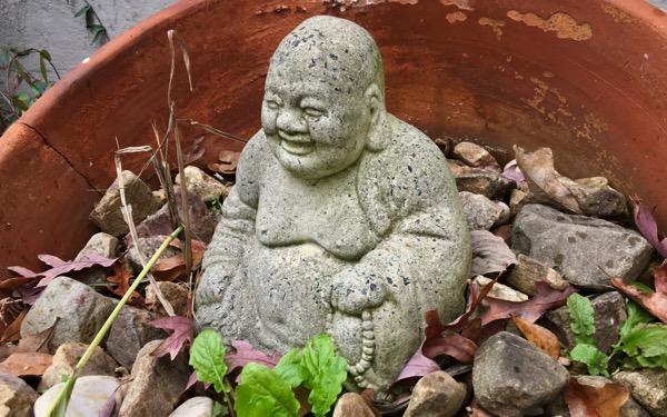 Mini cement Buddha