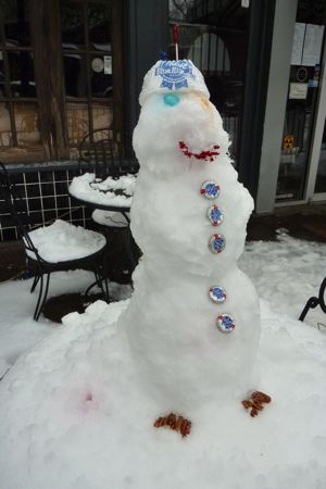 tabletop_snowman_dude.jpg